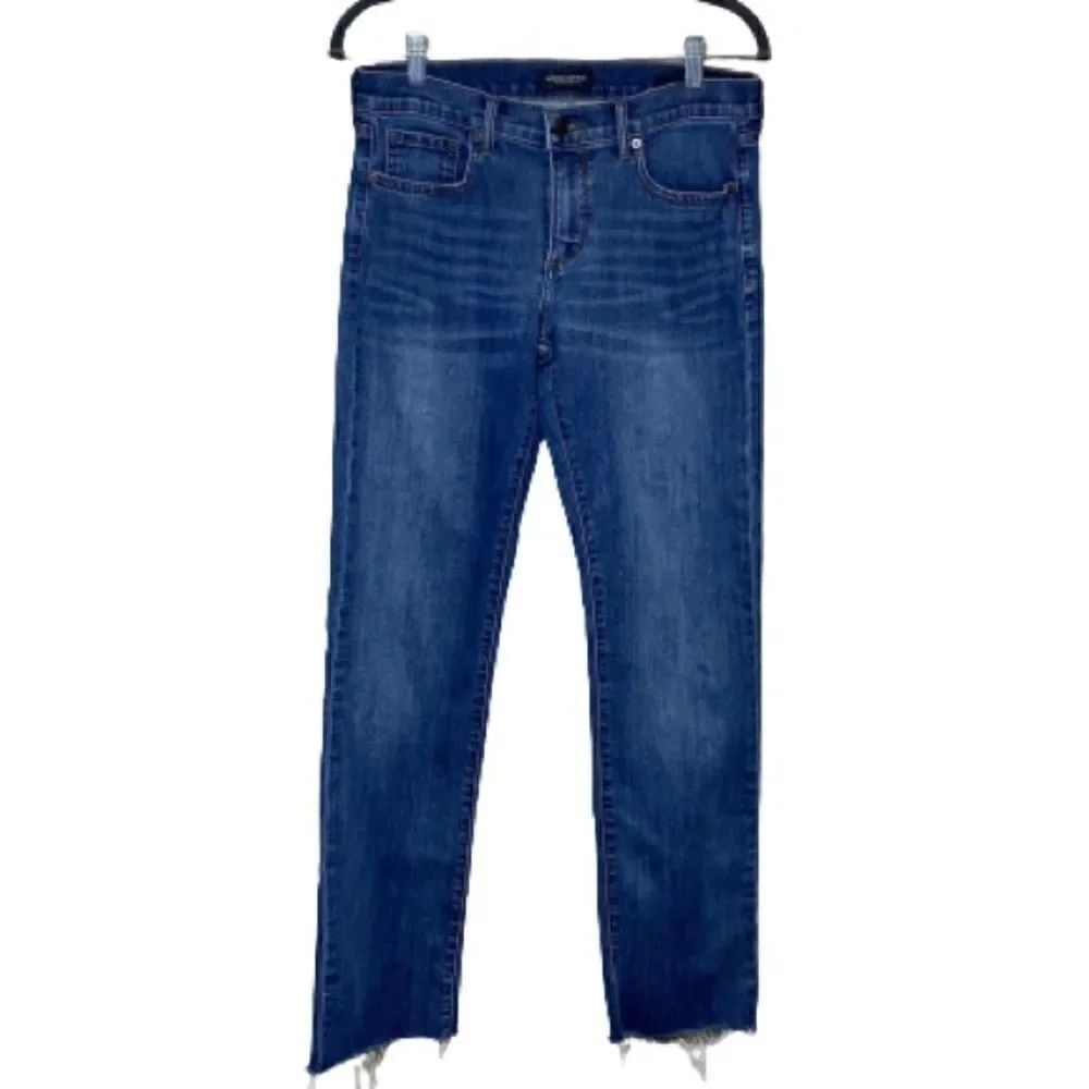 PacSun dark wash girlfriend stretch jeans with raw hem size 28